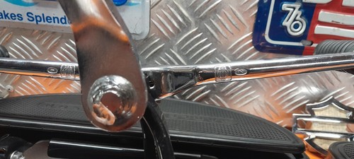 Harley Davidson kit comandi a pedale x Softail dal 2007 Cross Bones Fat Boy Slim - Foto 7 di 19
