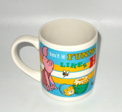 Disney Small Winnie the Pooh Mug - Picture 3 of 4