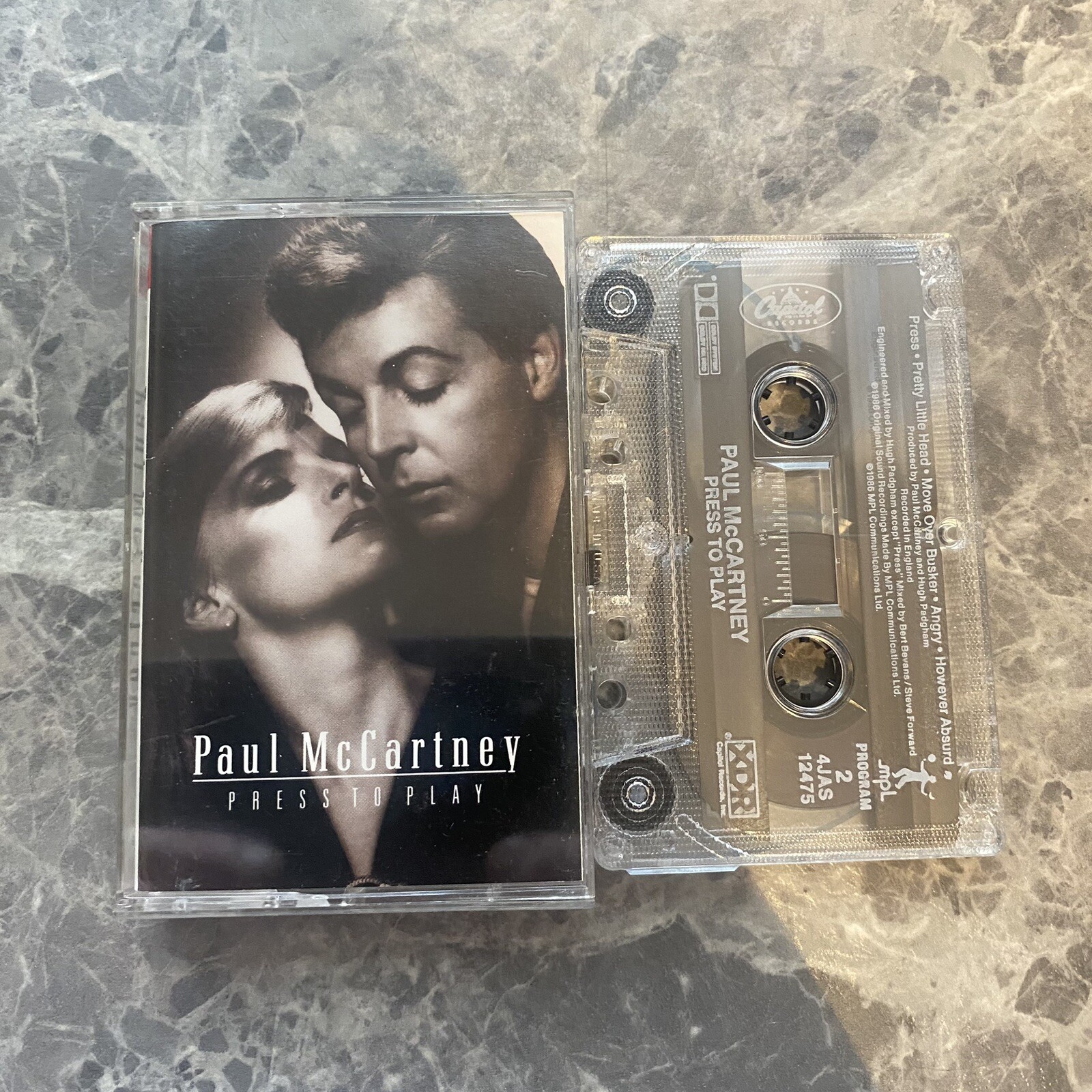 CASSETTE ALBUM - PAUL McCARTNEY - PRESS TO PLAY (RARE USA IMPORT)