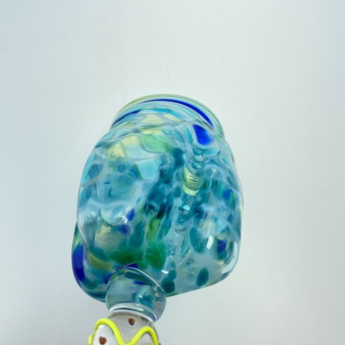 Albo Art Glass Wine Glass 1994 G.A.S. Bubbly Funky Abstract Blue Yellow Green - Picture 14 of 15