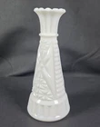 Milk glass Vintage Anchor Hocking Bud vase