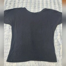 Black dolman sleeve tee size XL