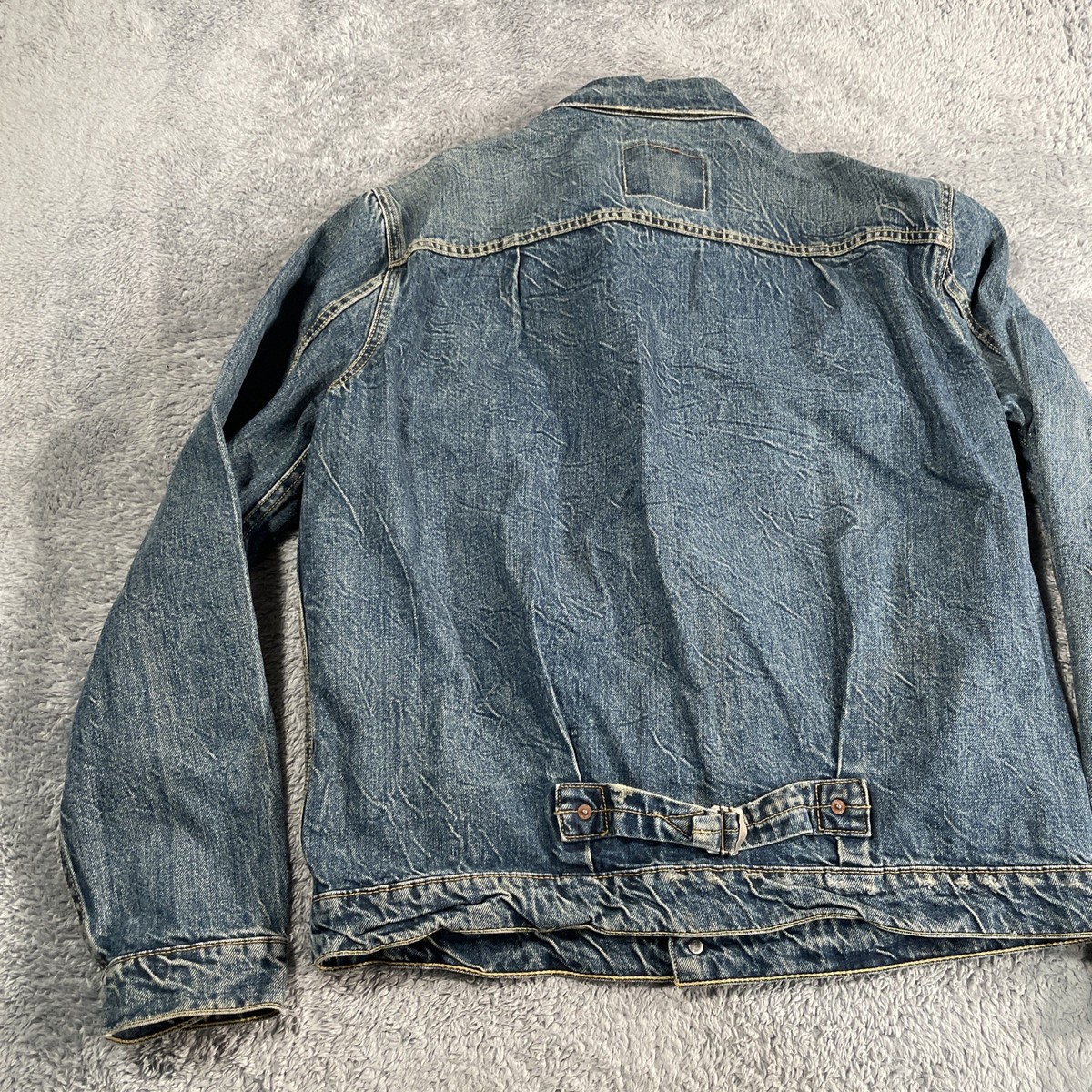 Men's Levi's 70534-9954 TYPE 1 TRUCKER JACKET SZ L Large Denim