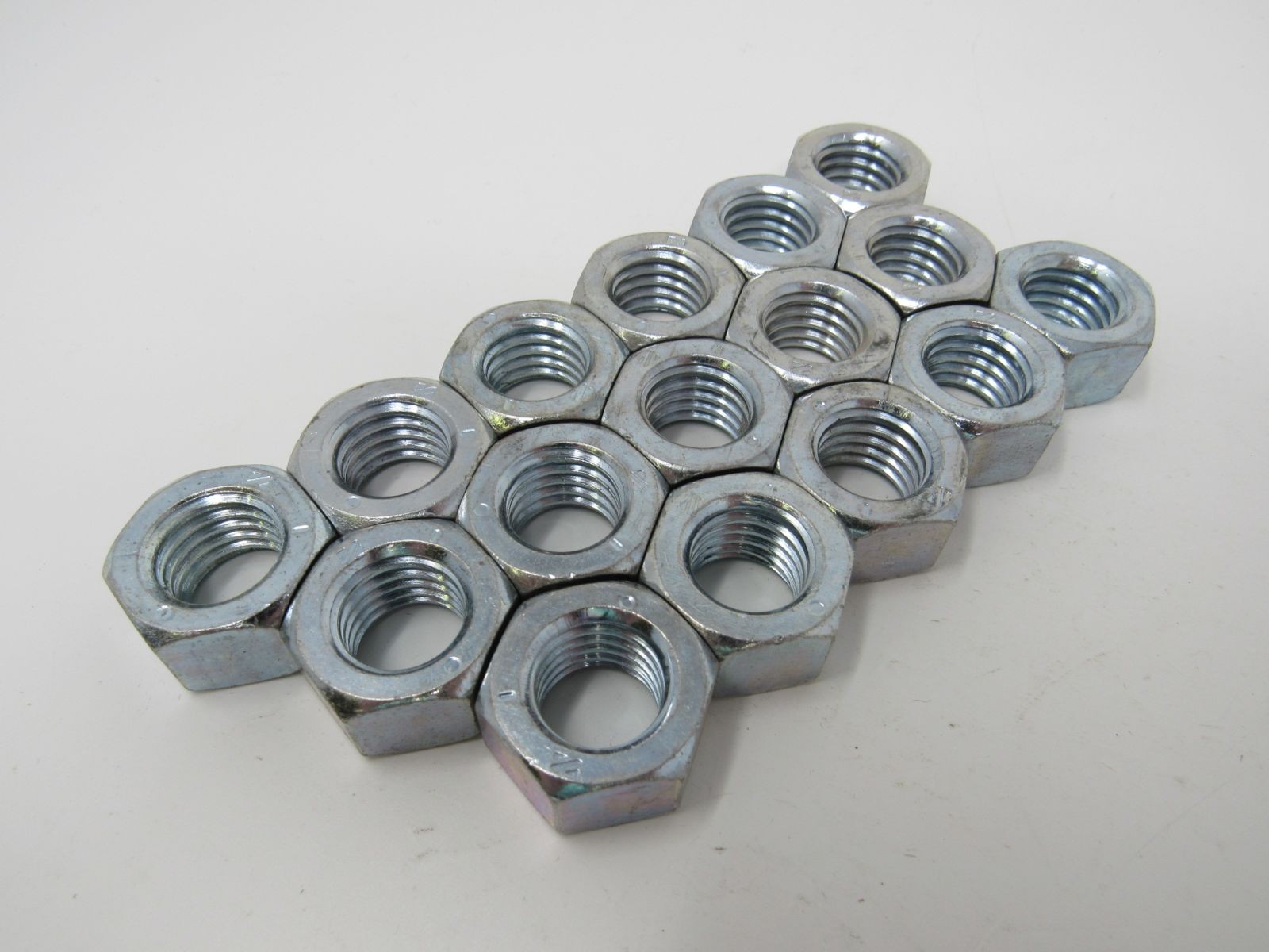 Dorman 5/8-11-in Hex Nut Lot of 16 Grade 5 USS Coarse Thread 810-016