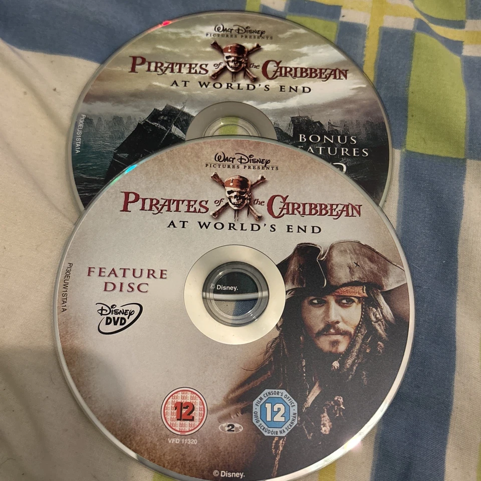 Pirates of the Caribbean: At World's End DVD (2007) Johnny Depp, Disc Cover Only - Image 3 of 4