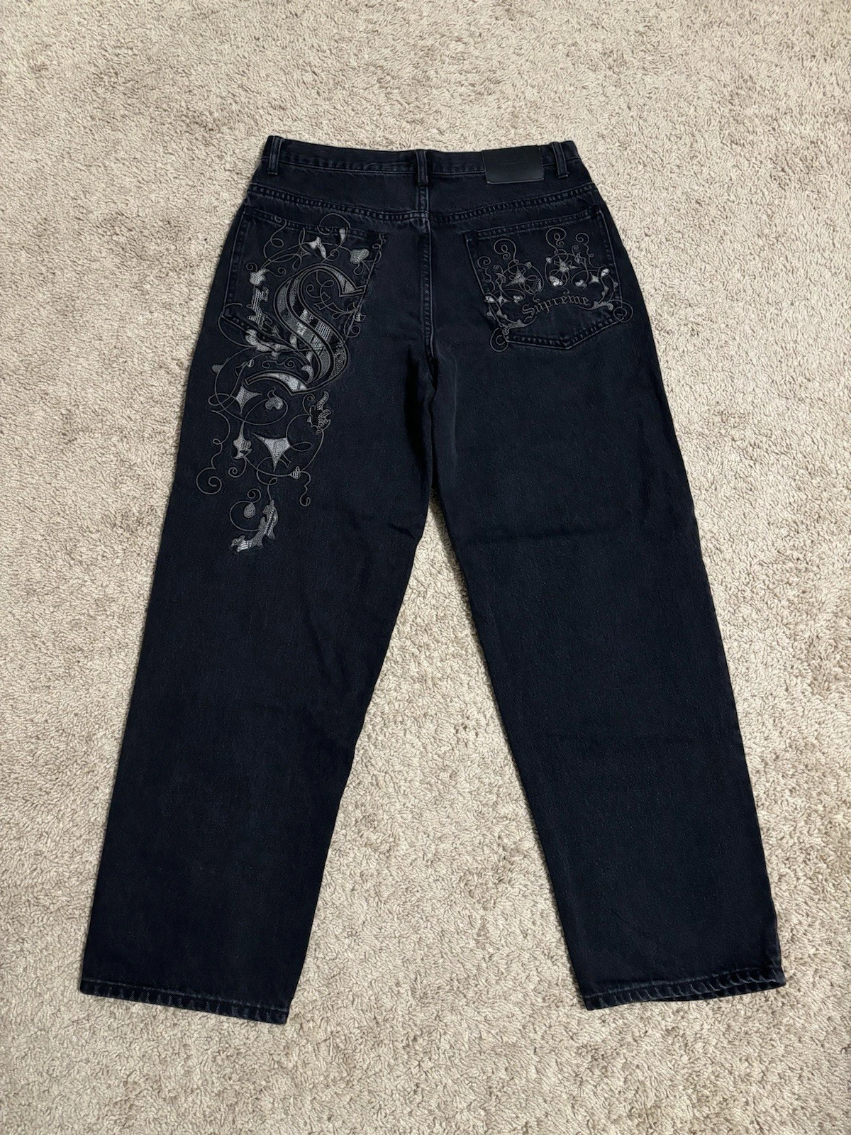 Jean baggy noir Supreme Coogi