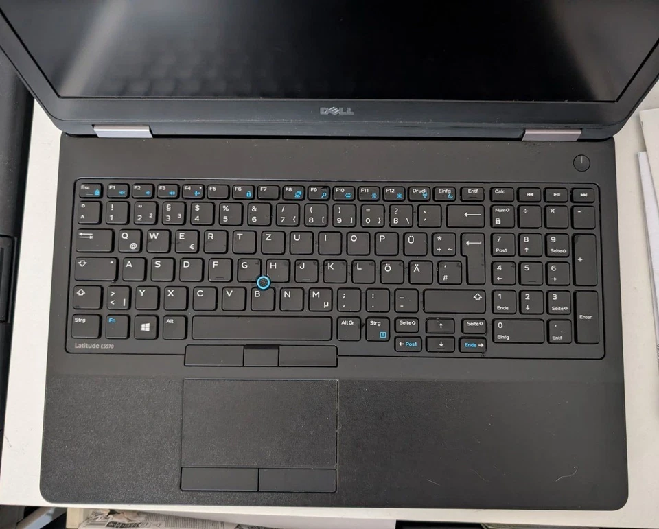 Dell Latitude E5570 · i7-6820HQ · 16GB · 256GB, Foto 4 von 5