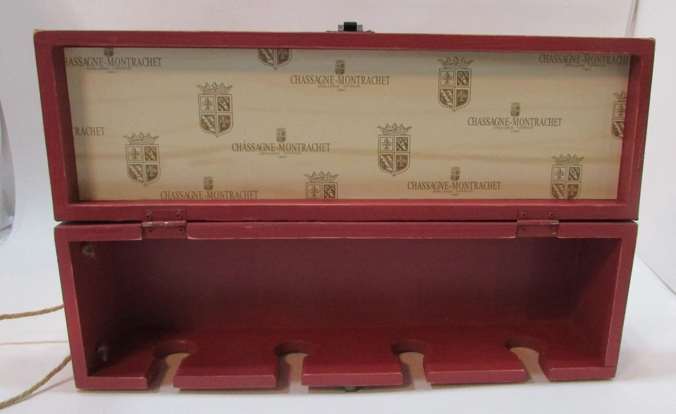 Caja de madera vintage de 2000 Chassagne Montrachet 1947 roja 4x13 estante para copas de vino Foto 2 de 4