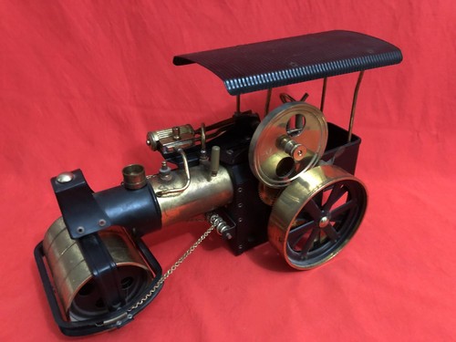 Vintage Wilesco Old Smoky D36 Brass & Black Steam Roller Tractor West Germany - Picture 1 of 11