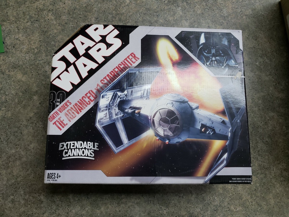 Star Wars 2007 30th Anniversary Darth Vader's Tie Advanced x1