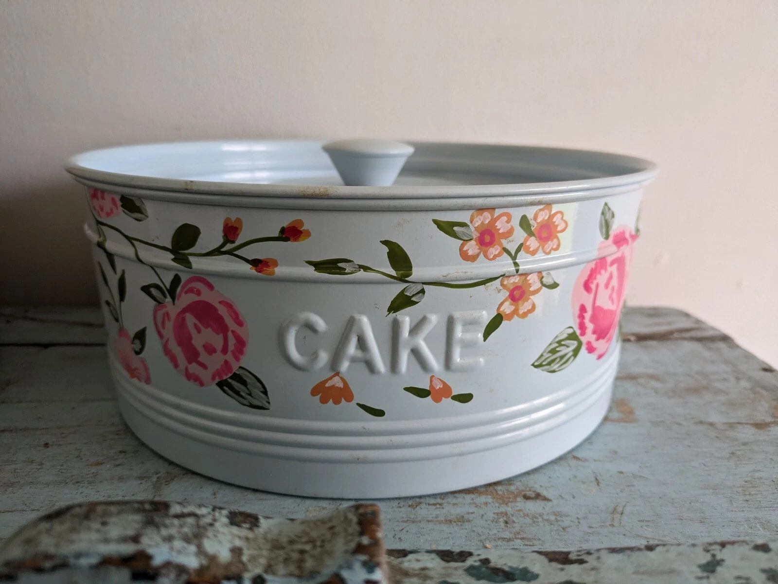 Vintage Style Floral Cabbage Rose Blue Indian cake tin Storage Baking Kitchen