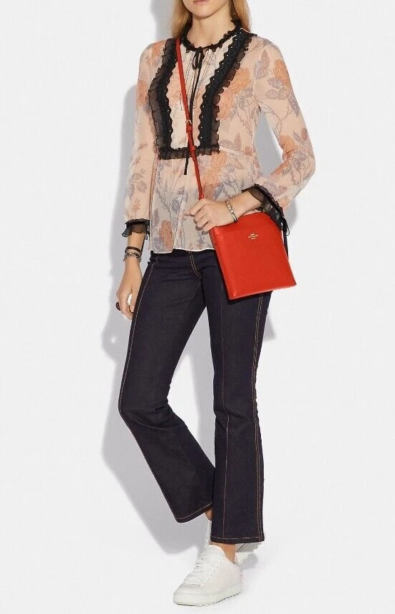Coach kitt messenger crossbody bag hotsell