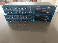 Behringer 369 Classic 2-Channel Precision Ste...