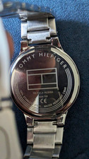 Tommy Hilfiger Damen Armbanduhr 1782472 Quarz Edelstahl silber 3 ATM Box