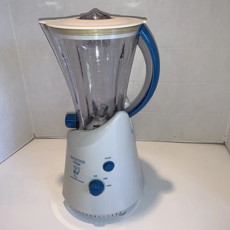 Batidora profesional para el hogar Smoothie Magic modelo #1019 6 tazas. Foto 4 de 4