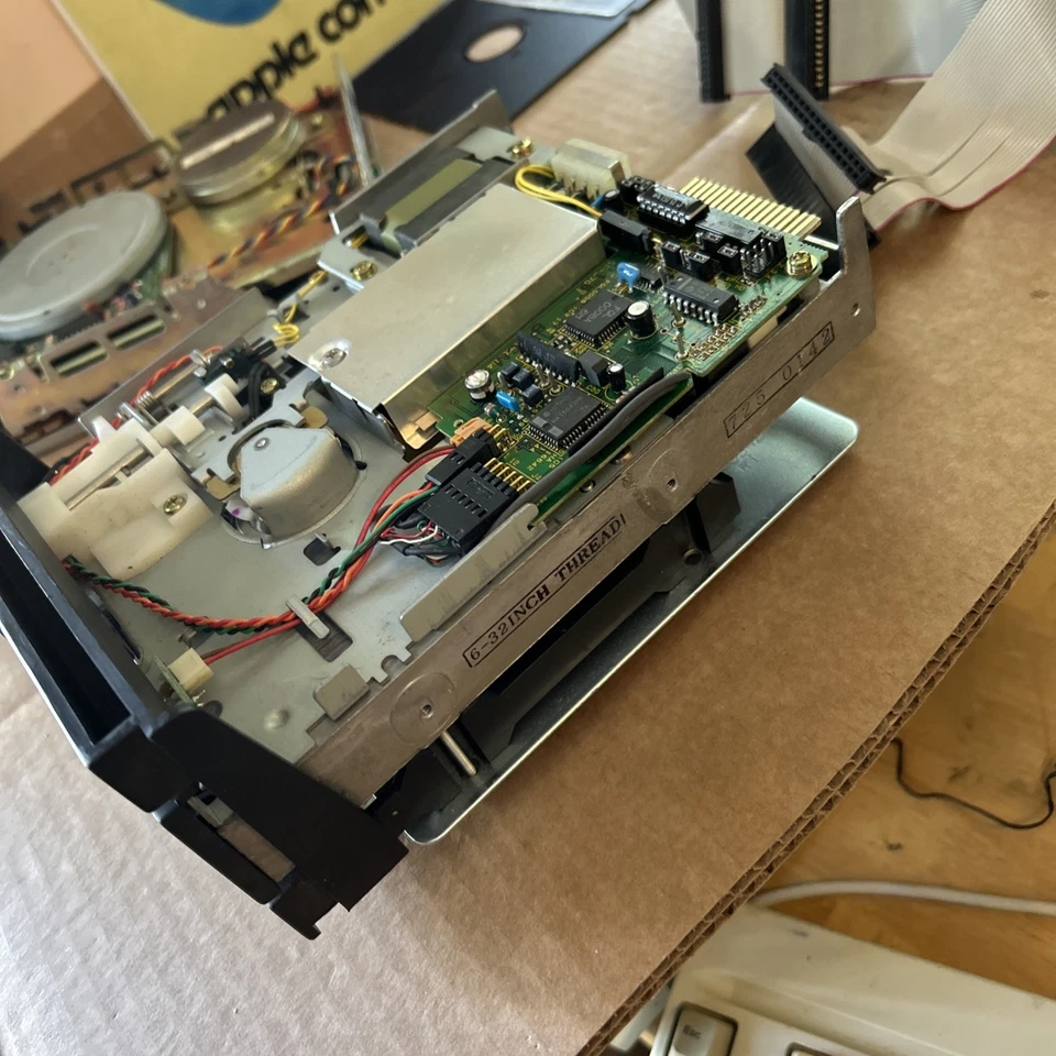 Unidad de disquete Panasonic JU-455-6 5,25" de computadoras Wang comois sin probar Foto 3 de 4