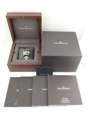 Girard Perregaux Vintage 1945 King Big Date 2585-11-621-1 Automatic 32mm Box