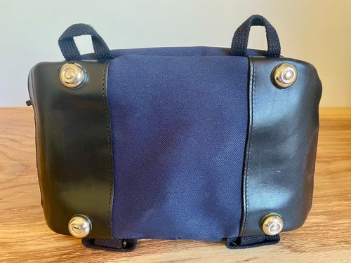 Billingham Presstop 106 Camera Bag - Navy FibreNyte/Black Leather - NEW / UNUSED - Picture 3 of 7