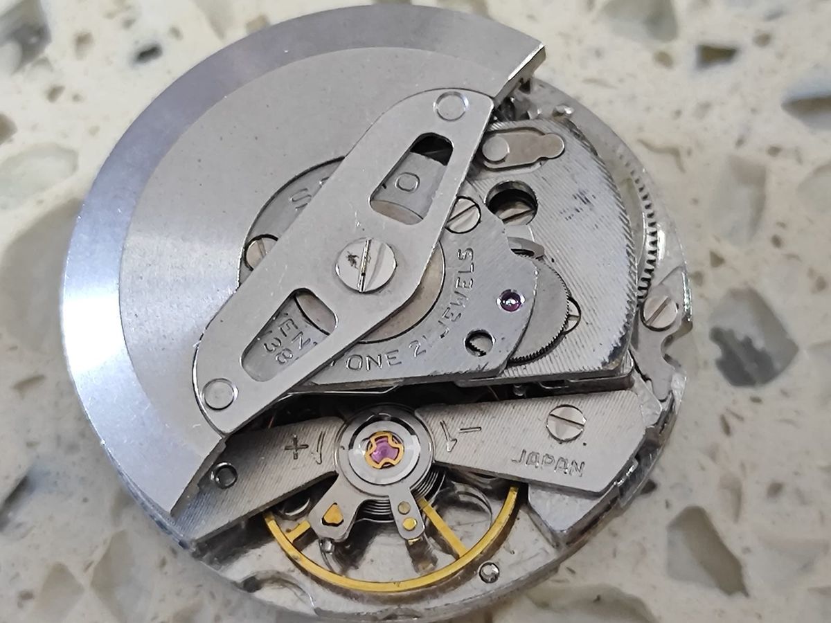 SEIKO 6138B Part Incomplete Movement Not work Balance Good FOR