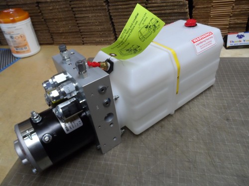MAHLE #11.218.177 Hydraulic Pump MOTOR For Hydraulic Leveling System (26299) - Picture 10 of 14