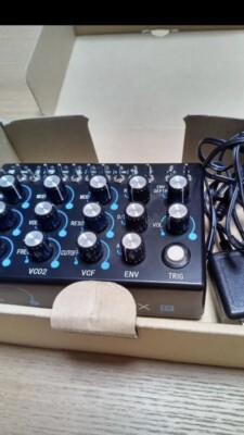 鍵盤楽器 REON driftbox R_midi Reon Driftbox R MIDI Analog Synthesizer | Gear4music demo