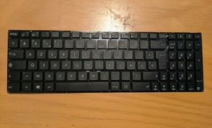 Französische Laptop Tastatur ASUS P/N: 0KNB0-612SFR00 REV: A Protek DFE    (2)