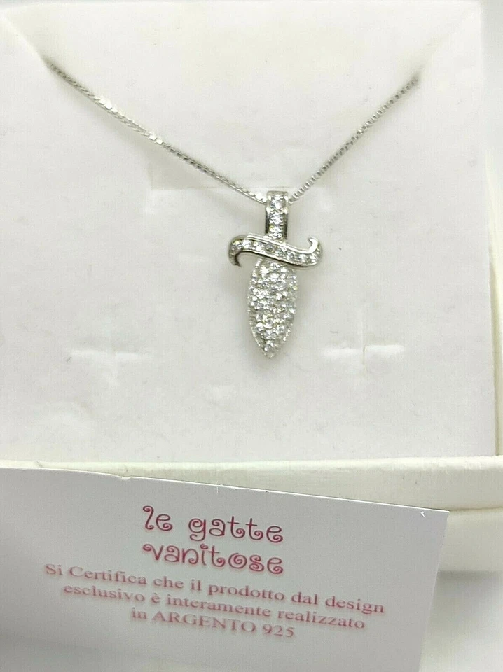 CIONDOLO in argento 925/1000 con zirconi bianchi +catenina omaggio . - Immagine 3 di 4