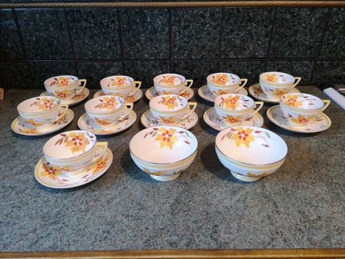 Antique 1932 Royal Doulton Tea Set Bright pastel Floral design art nouveau. - Picture 4 of 10