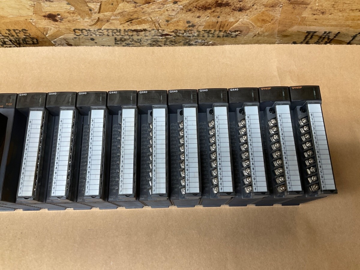 MITSUBISHI Q312B MELSEC RACK Q01HCPU, QJ71C24N, QD62, QX40 MITSUBISHI Q312B MELSEC RACK Q01HCPU, QJ71C24N, QD62, QX40
