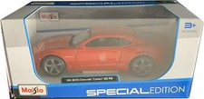 Chevrolet Camaro SS RS 2010 in orange 1:24 scale model from Maisto