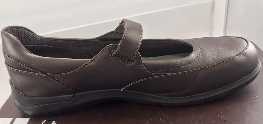 New balance dress shoes aravon cheap