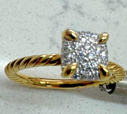 Anillo David Yurman Chatelaine® Oro Amarillo 18K con Pavé de Diamantes talla 6 - Imagen 6 de 16