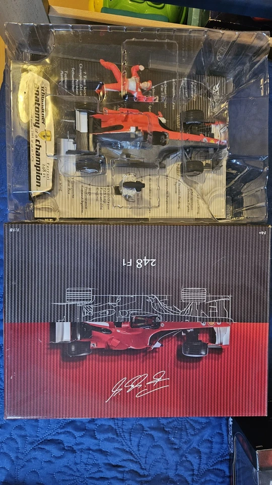 Hot Wheels Ferrari 248 F1 Schumacher 2006 ANATOMY CHAMPION 1/18  - Immagine 3 di 3