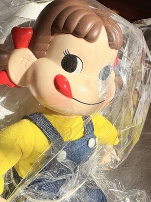 Sitting Peko-chan Denim Peko Fujiya Japan Vintage Collectible