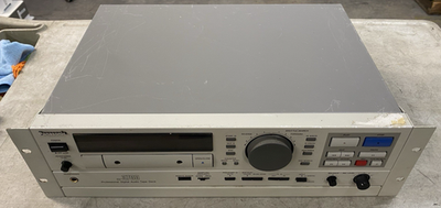 Panasonic SV-3700 Professional DAT Digital Audio Tape Recorder