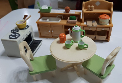 Sylvanian Families Calico Viecher Landhausküchenset