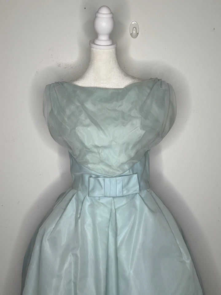 Vintage 1950s Lorrie Deb Blue Taffeta Evening Gown Prom Dress Full Skirt  - Image 3 of 4