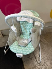 Ingenuity Ity Bouncity Bounce Vibrating Deluxe Baby Bouncer Seat, 0-6 Blue 