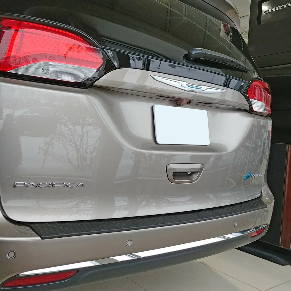 For: Chrysler Voyager 2020-2026 Rear Bumper Protector #RBP-017 Foto 2 de 4