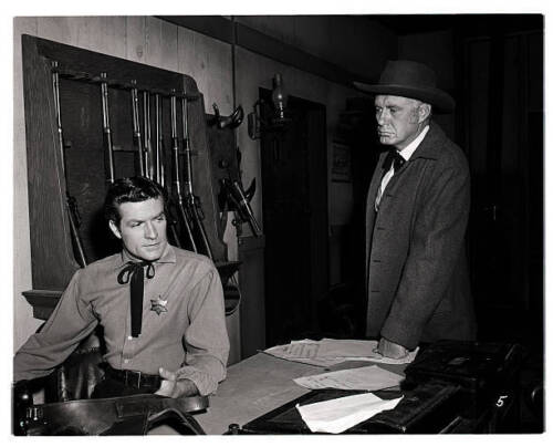 Legend Of Wyatt Earp 1956 With Hugh O'Brian Tyler Mcvey OLD TV PHOTO 2 - Bild 1 von 1