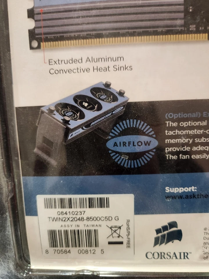 Corsair Dominator 2GB (2x1GB) DDR2 PC2-8500 C5 1066MHz CM2X1024-8500C5D - Image 4 of 4