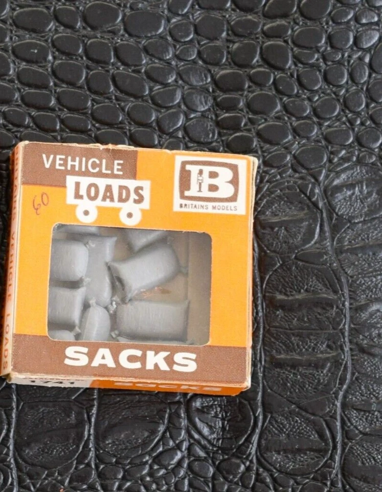 Britains Herald # 1741 1 2 sacos plástico sin pintar vehículos carga Inglaterra Foto 4 de 4