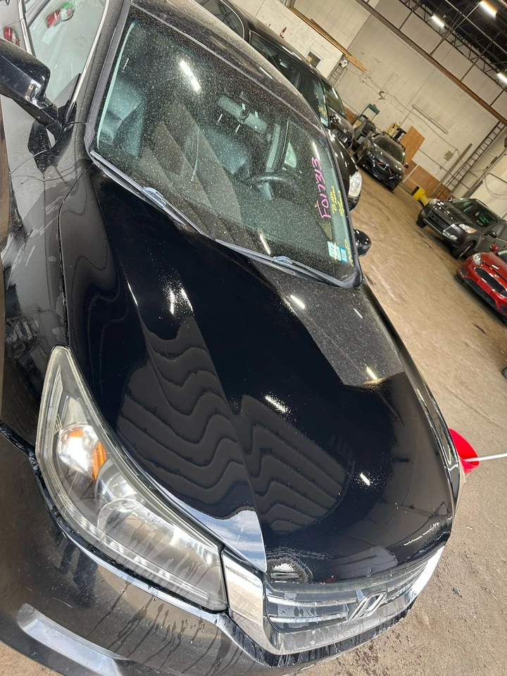 Used Hood fits: 2013 Honda Accord Sdn 3.5L hood struts Grade B - Imagem 3 de 4