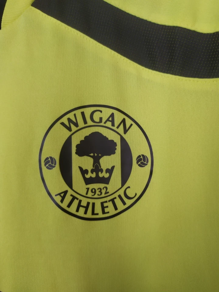 Camiseta de fútbol visitante Wigan Athletic 2008-2009 Jersey campeón para hombre talla S Foto 3 de 4