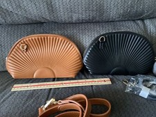 Tom & Eva Scallop Look 2 Purses Black Camel Brown Bag Purse W/ Strap Lined