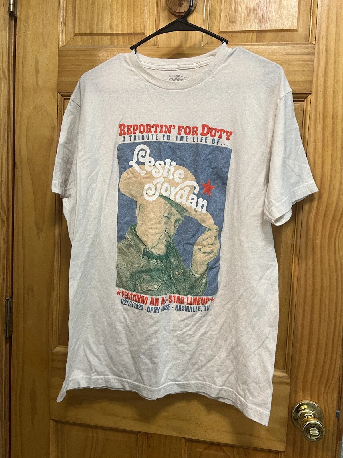 Grand Ole Opry Size L Leslie Jordan t shirt