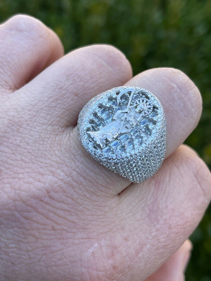 Anillo Hip Hop Real de Plata 925 Baguette Circonita cúbica Parca Santa Muerte Helado Para Hombres Foto 3 de 4