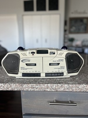 Califone 2395AV-IR Multimedia Player AM/FM CD Dual Cassette Boombox no Remote