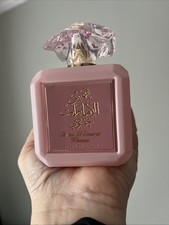 Pink Blush Shams Al Emarat Khususi Eau De Par...