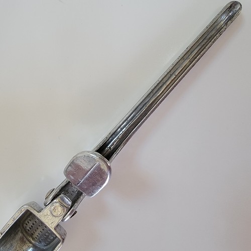 Vintage~ Aluminum Garlic Press~ Made in Italy ~ Unbranded~ 6” - Picture 7 of 11